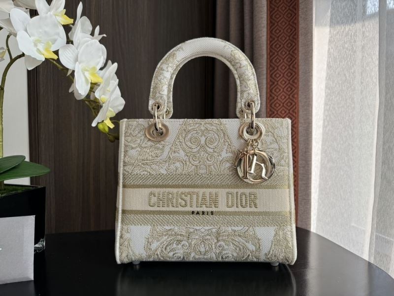 Dior Shopping Bags